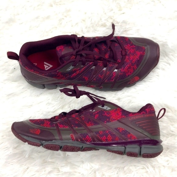 North Face Mountain Athletics Shoe - Picture 1 of 10